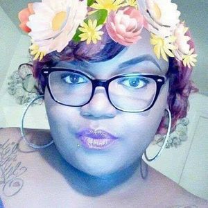 Meet your Posher, Renesia